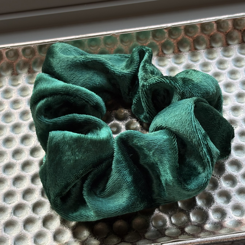 Scrunchie Green Velvet Knit