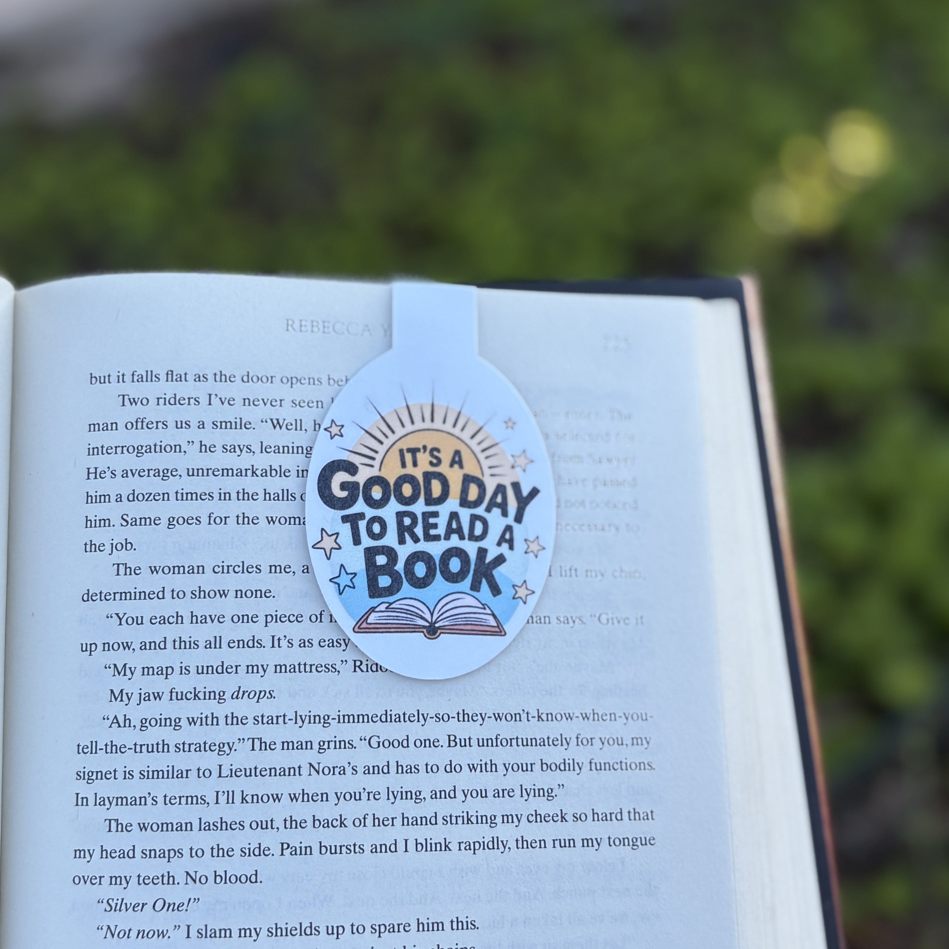 Magnetic Bookmark Good Day