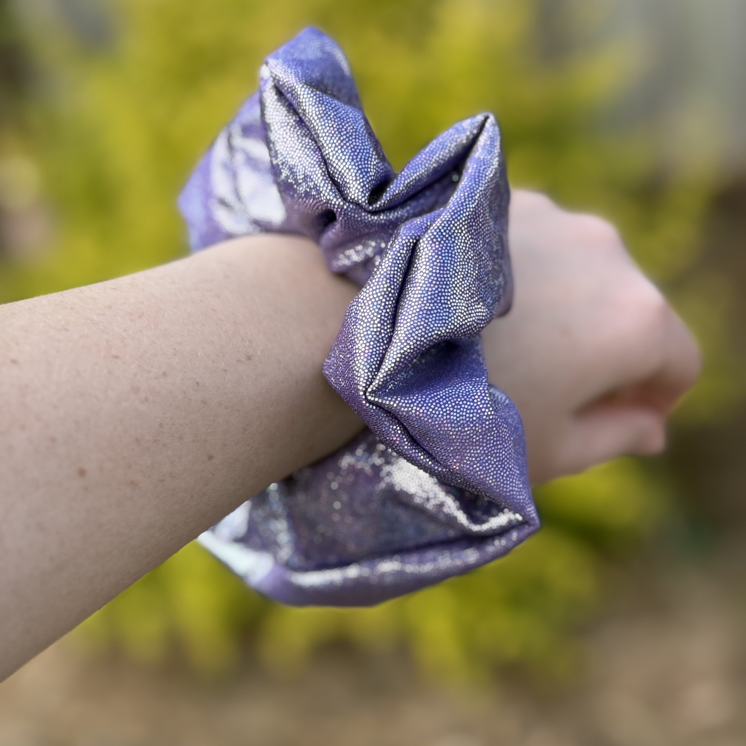 Scrunchie Purple Holographic Knt