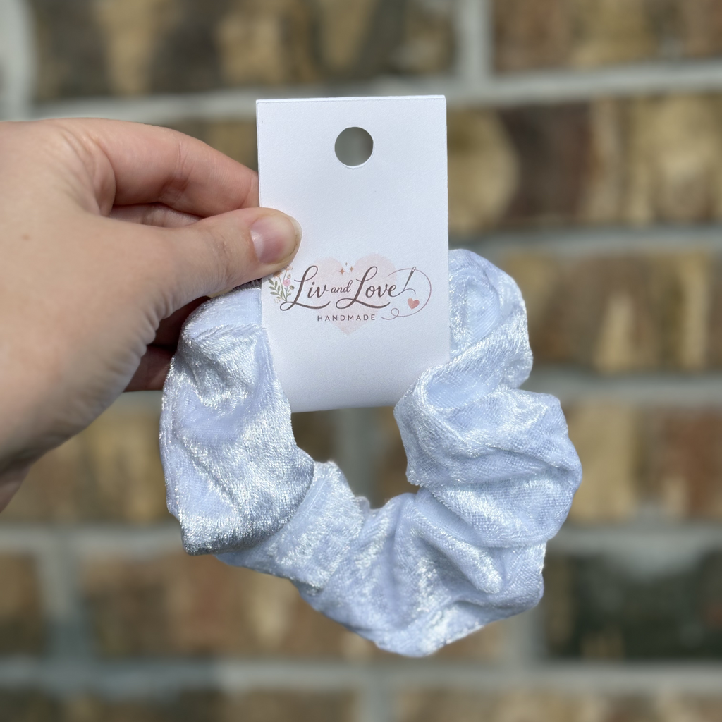 Scrunchie White Velvet Knit