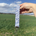 Keychain Vintage Blue Floral